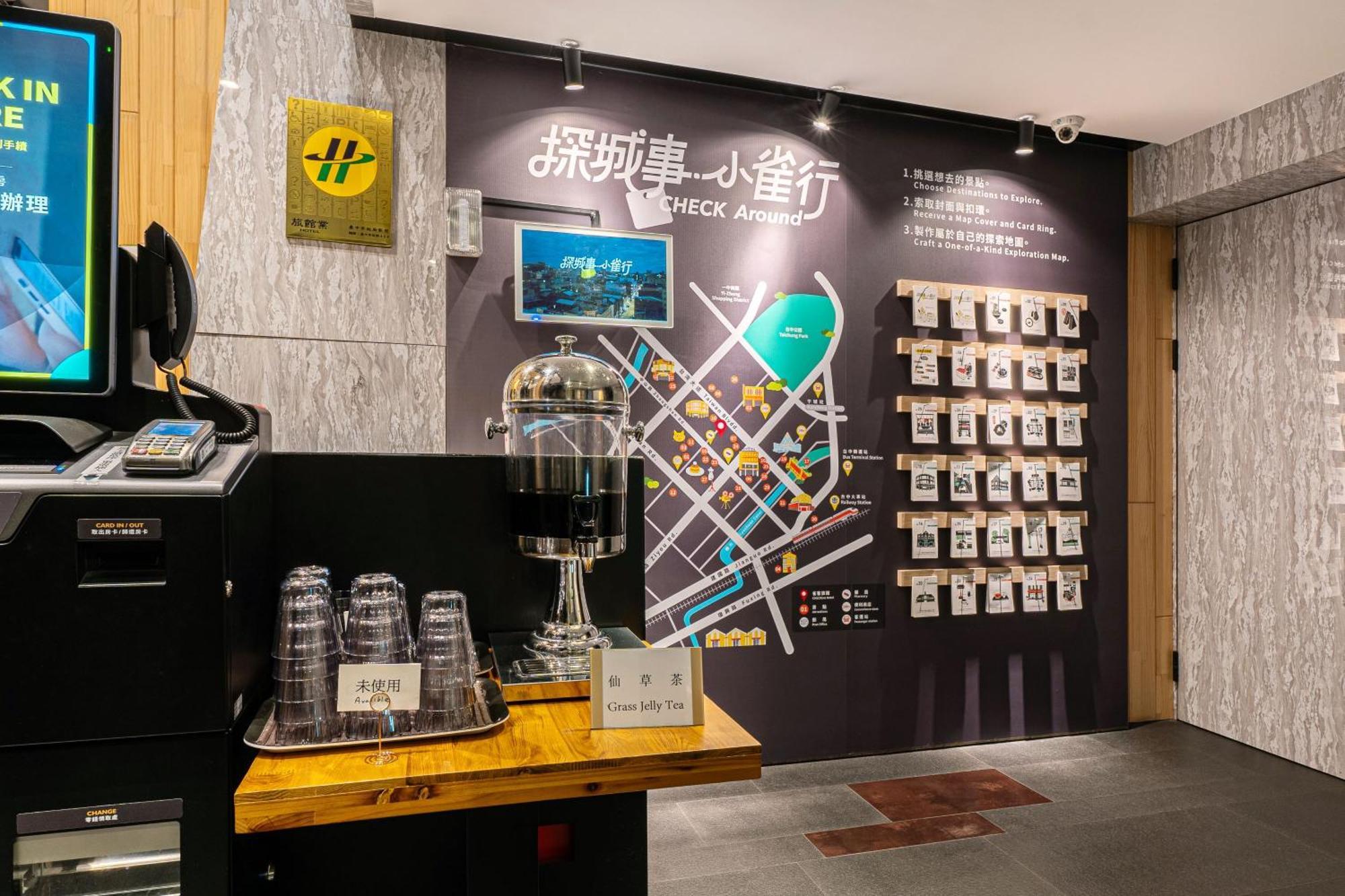 Check Inn Taichung Zhongshan Exteriör bild
